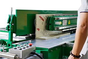 Dispositif à angle de 90°