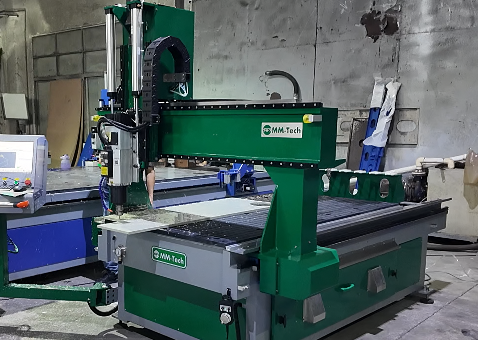 CNC Router for HDPE Sheet: Tool Selection