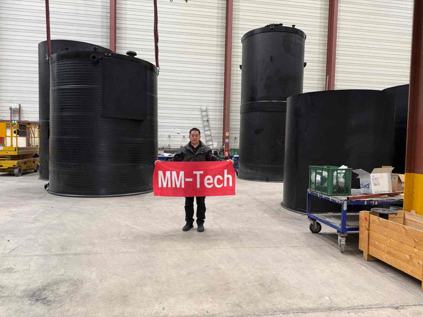 Market Dynamics for Plastics Sheet Welding Machines