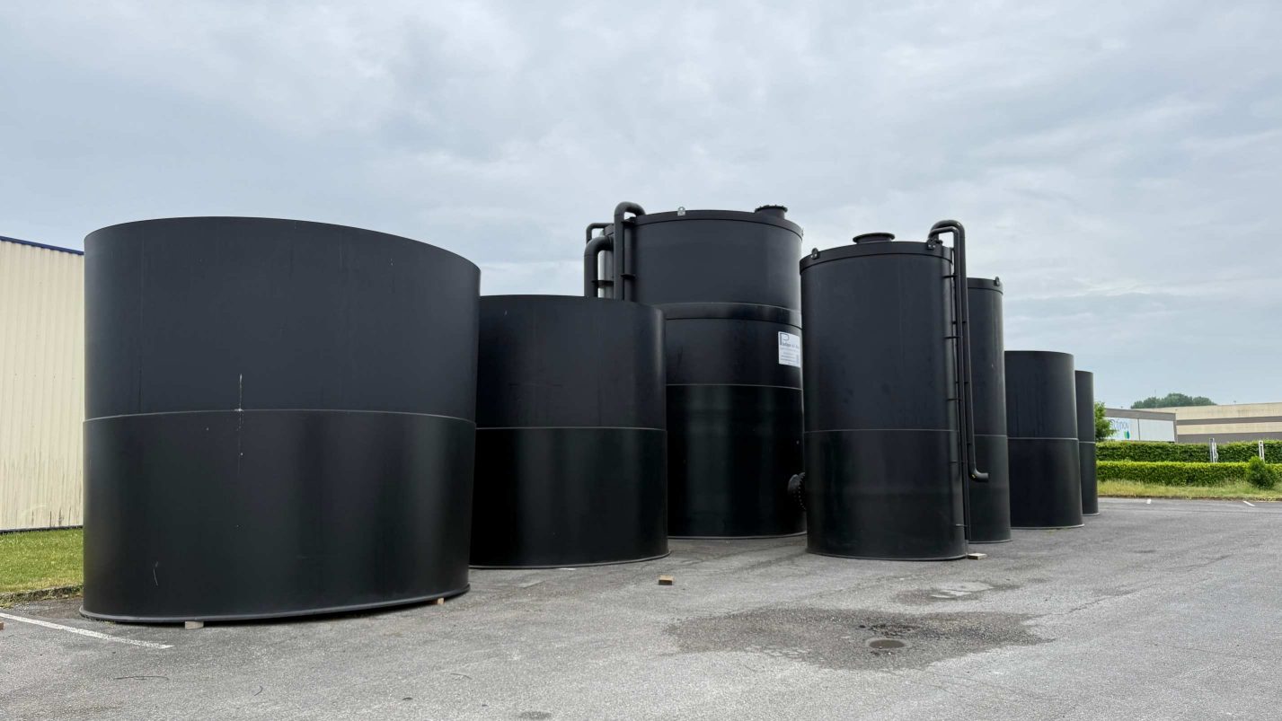 Plastic Sheet Welding Machine for Automated European Chemical Storage Tank Production in 2026